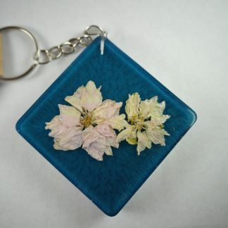 Grote sleutelhanger met bloemen